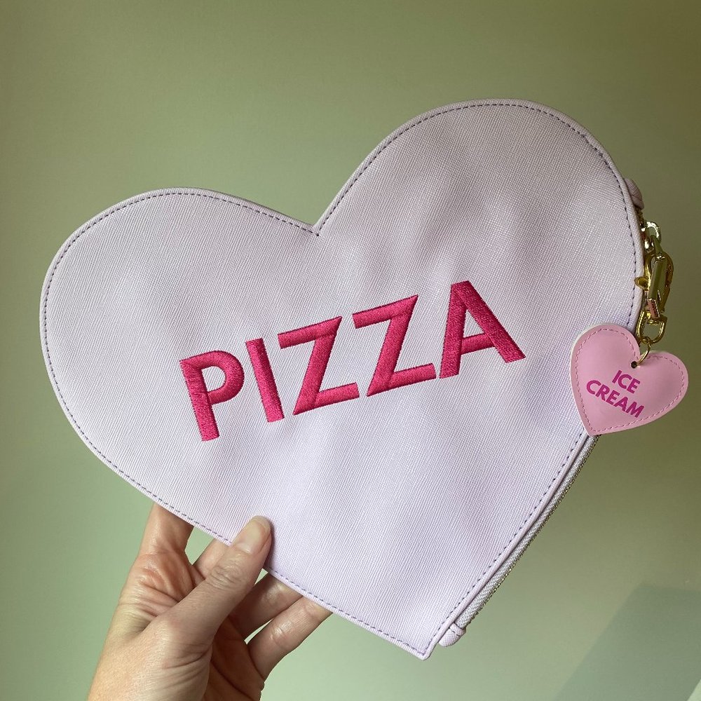 Studio DIY Candy Heart Clutch Pizza